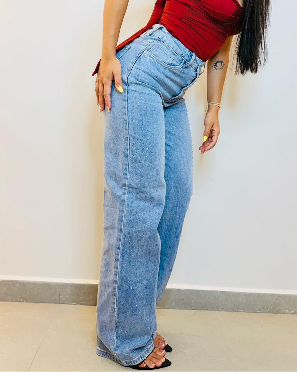 STRAIGHT WIDE JEANS  PIEDRAS - POP SUGAR