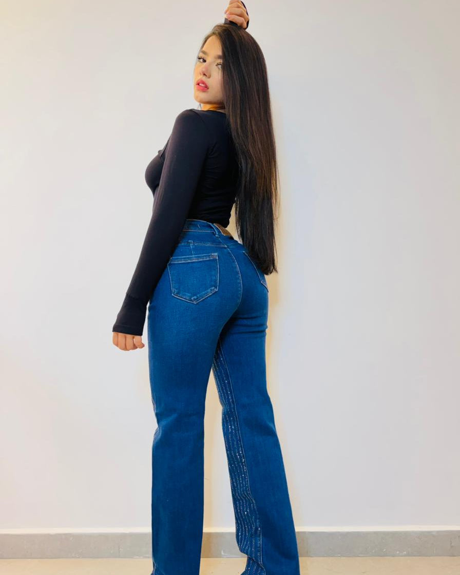 STRAIGHT WIDE JEANS  PIEDRAS - MOST WANTE